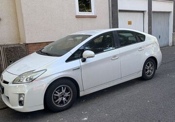 Toyota Prius 300.000 km 5.000 &euro; essen 45327