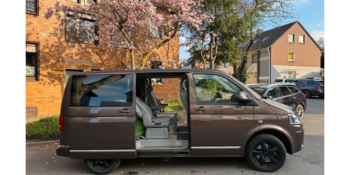 VW T5 Multivan 173.000 km 19.950 &euro; Essen 45355