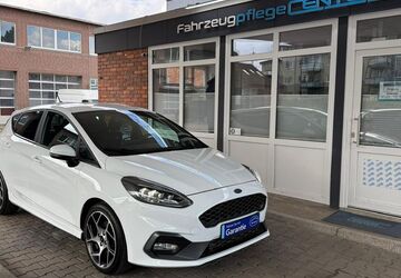 Ford Fiesta 48.085 km 17.799 &euro; Herne 44652