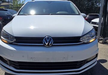 VW Touran 243.000 km 12.400 &euro; Essen 45309