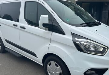 Ford Tourneo Custom 60.000 km 20.880 &euro; Duisburg 47138