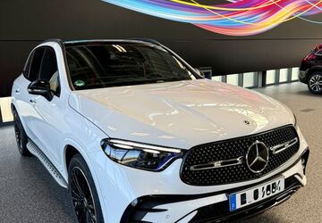 Mercedes-Benz GLC 300 28.500 km 64.800 &euro; Essen 45219