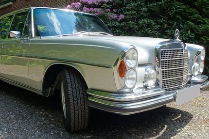 Mercedes-Benz 300 154.300 km 84.500 &euro; Ratingen 40882