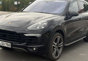 Porsche Cayenne 228.000 km 25.500 &euro; Essen 45139