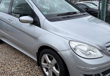 Mercedes-Benz B 200 231.000 km 3.600 &euro; Essen 45355