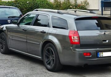 Chrysler 300C 329.600 km 3.300 &euro; Essen 45144