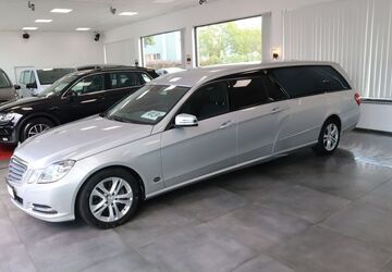Mercedes-Benz E 250 125.384 km 37.950 &euro; Essen 45329