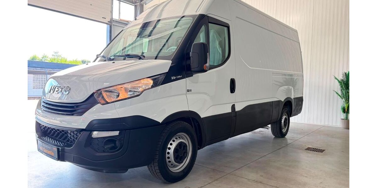 IVECO Andere 141.000 km 14.999 &euro; Essen 45327