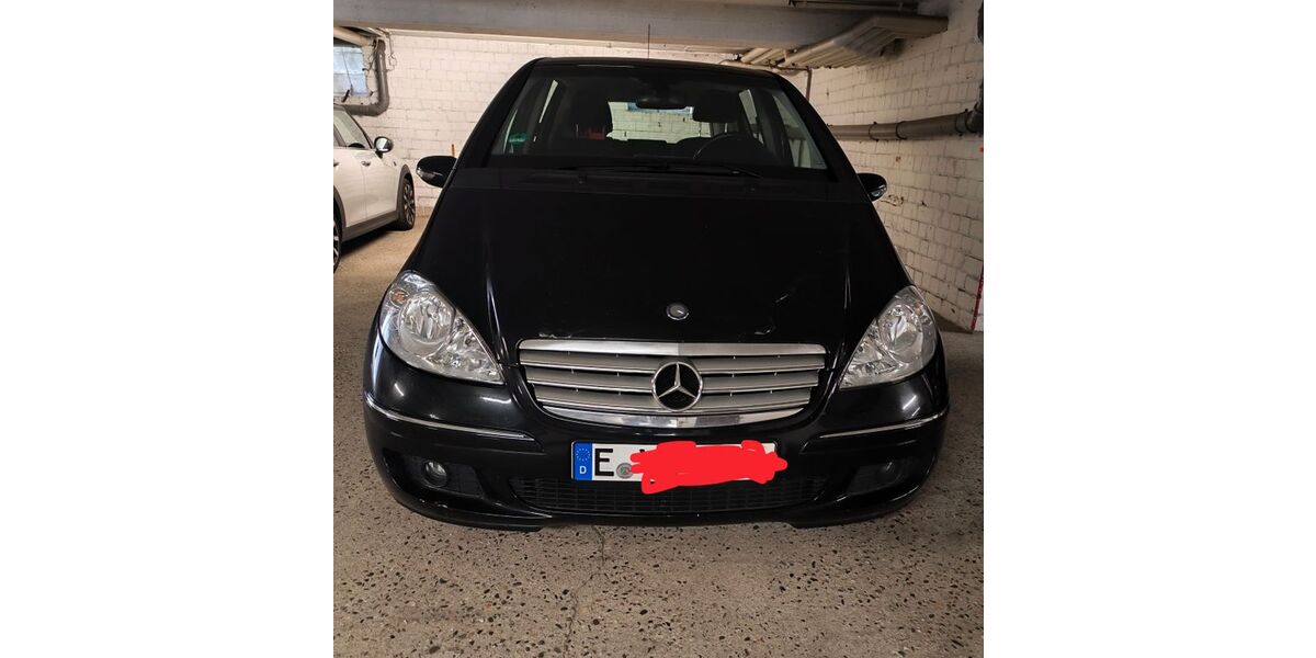 Mercedes-Benz A 150 264.400 km 2.200 &euro; Essen 45133