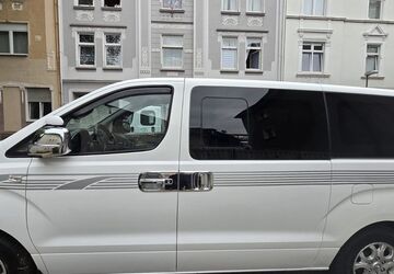 Hyundai H-1 Starex 211.000 km 10.000 &euro; Essen 45307