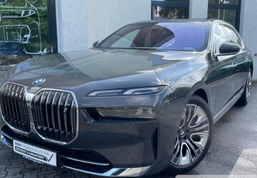 BMW i7 14.256 km 97.470 &euro; Essen 45134