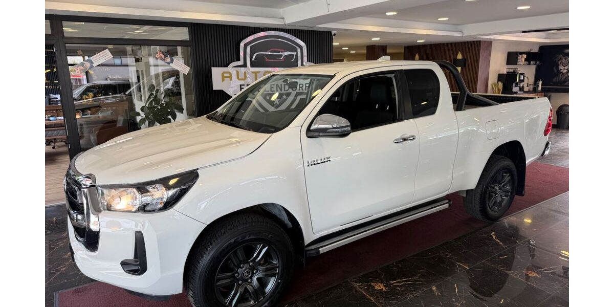 Toyota Hilux 81.851 km 34.950 &euro; Essen 45139
