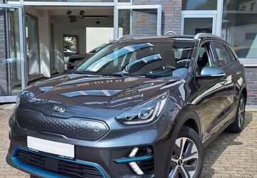 Kia Niro 71.000 km 22.480 &euro; Oberhausen 46045