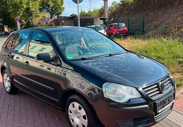 VW Polo 89.000 km 3.190 &euro; Recklinghausen 45657