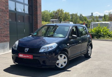 Dacia Sandero 135.322 km 2.000 &euro; Essen 45145