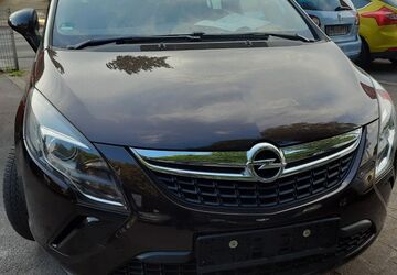 Opel Zafira Tourer 175.000 km 5.650 &euro; Essen 45276