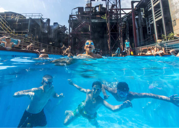 Werksschwimmbad - Badespaß auf der Kokerei Zollverein