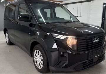 Ford Tourneo Courier 34.000 km 19.980 &euro; Essen 45307