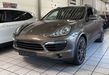 Porsche Cayenne 186.000 km 17.900 &euro; Essen - Karnap 45329