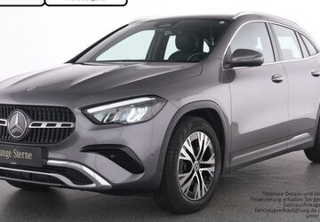 Mercedes-Benz GLA 180 14.211 km 34.998 &euro; Essen 45309