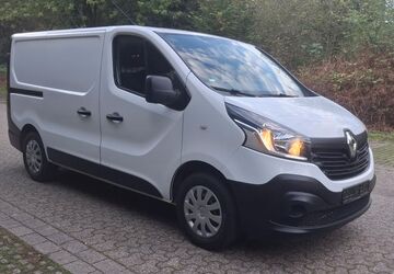 Renault Trafic 156.426 km 11.700 &euro; Duisburg 47167