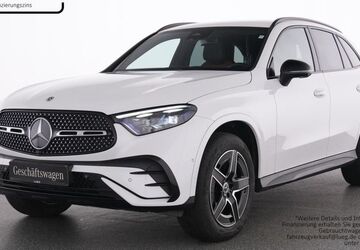 Mercedes-Benz GLC 300 9.877 km 62.885 &euro; Essen 45309