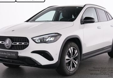 Mercedes-Benz GLA 200 4.614 km 38.845 &euro; Essen 45309