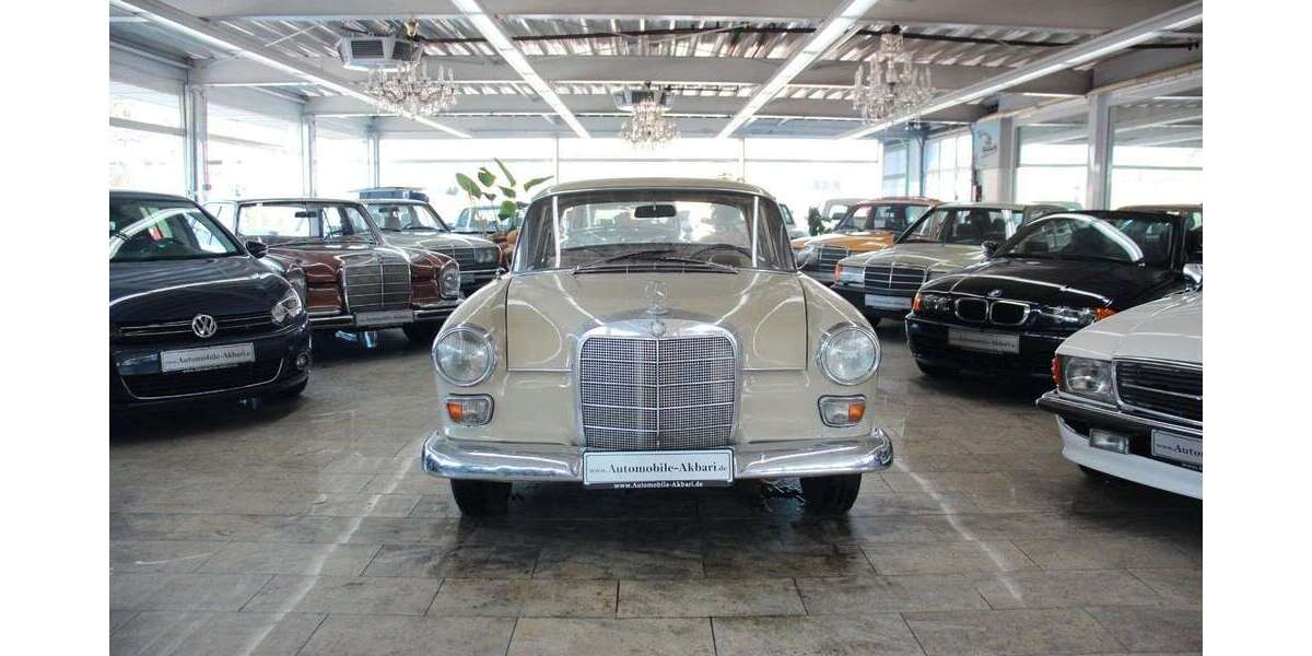 Mercedes-Benz 200 87.000 km 9.850 &euro; Essen 45356