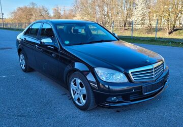 Mercedes-Benz C 200 215.000 km 3.900 &euro; Essen 45356