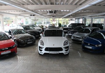 Porsche Macan 145.000 km 28.990 &euro; Essen 45356