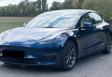 Tesla Model 3 102.230 km 29.990 &euro; Essen 45307