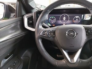 Opel Mokka-e e Ultimate Kam SHZ LHZ Matrix ACC SOH 91,4 76.204 km 16.980 &euro; HAAN 42781