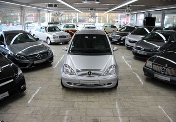 Mercedes-Benz A 160 210.000 km 1.490 &euro; Essen 45356