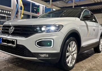 VW T-Roc 119.200 km 17.500 &euro; Essen 45126