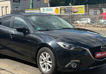 Mazda 3 110.000 km 9.999 &euro; ESSEN 45329