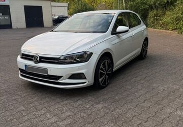 VW Polo 201.000 km 9.999 &euro; Essen 45307
