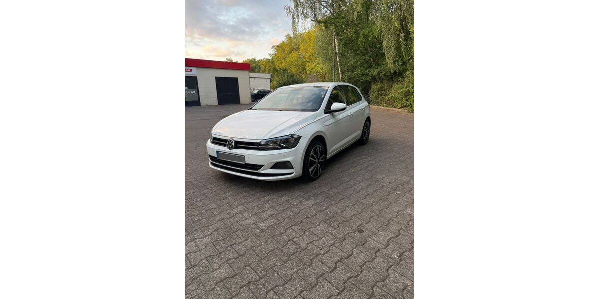 VW Polo 201.000 km 9.999 &euro; Essen 45307