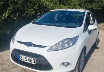 Ford Fiesta 225.000 km 2.100 &euro; Essen 45239