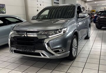 Mitsubishi Outlander 98.000 km 17.999 &euro; Essen - Karnap 45329