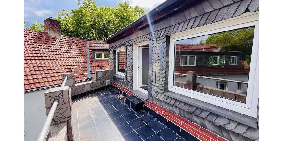 Etagenwohnung Duisburg Altstadt - 3 Zimmer, 165 m&sup2;, 1.450&euro; | Angebot:27031201
