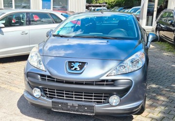 Peugeot 207 127.000 km 3.199 &euro; Essen 45356