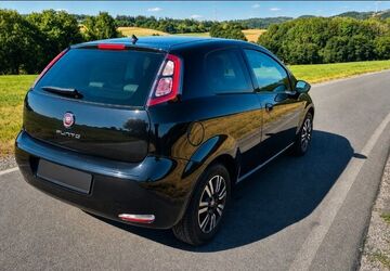 Fiat Punto 77.500 km 5.700 &euro; Velbert 42555